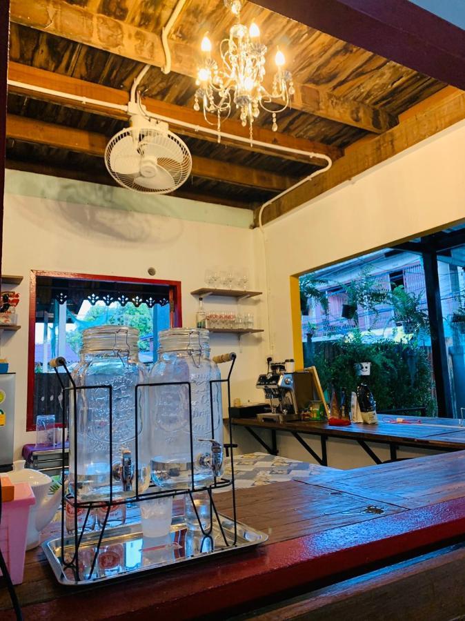 Baan Mae Somkid Homestay Sukhothai Esterno foto
